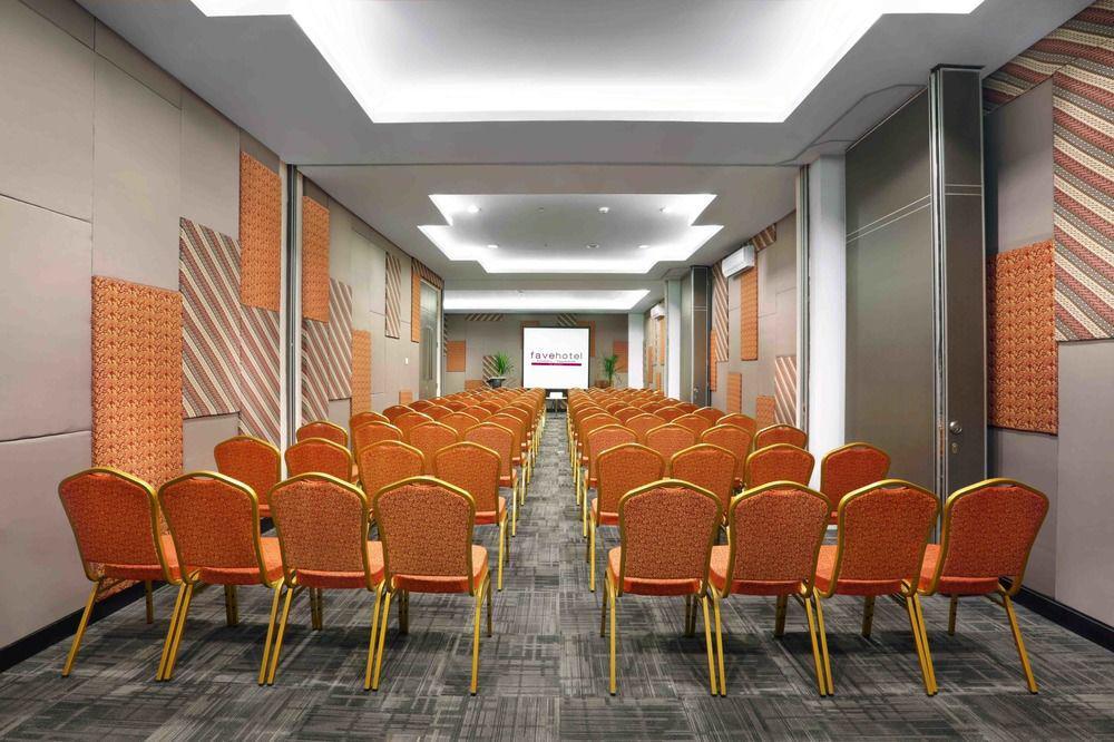 Favehotel Malioboro - Джокьякарта Экстерьер фото